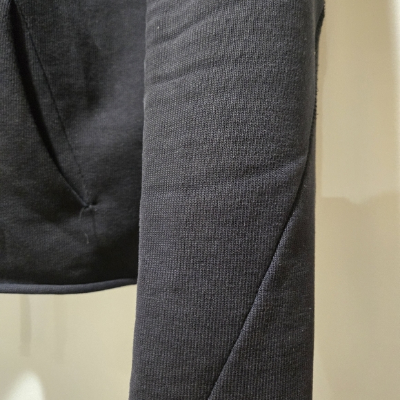 Lightweight jacket - Picture 2 of 6